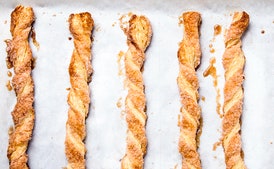 3-Ingredient Cinnamon-Sugar Twists