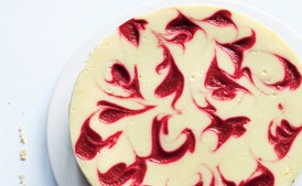 Almond-Crust Raspberry Cheesecake