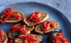 Anchovy Fennel Toasts with Roasted Red Peppers