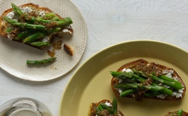 Asparagus Goat Cheese Bruschetta with Porcini Vinaigrette